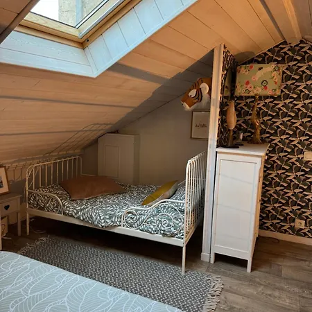 Maison Cosy, Wifi Terrasse, Proche Plage, Gare, Centre بيت للعطل *
